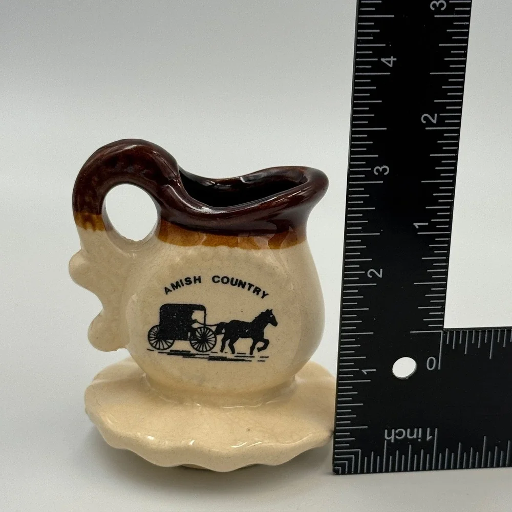 Vintage Amish Country Miniature Ceramic Pitcher Horse Buggy Souvenir Cream Brown